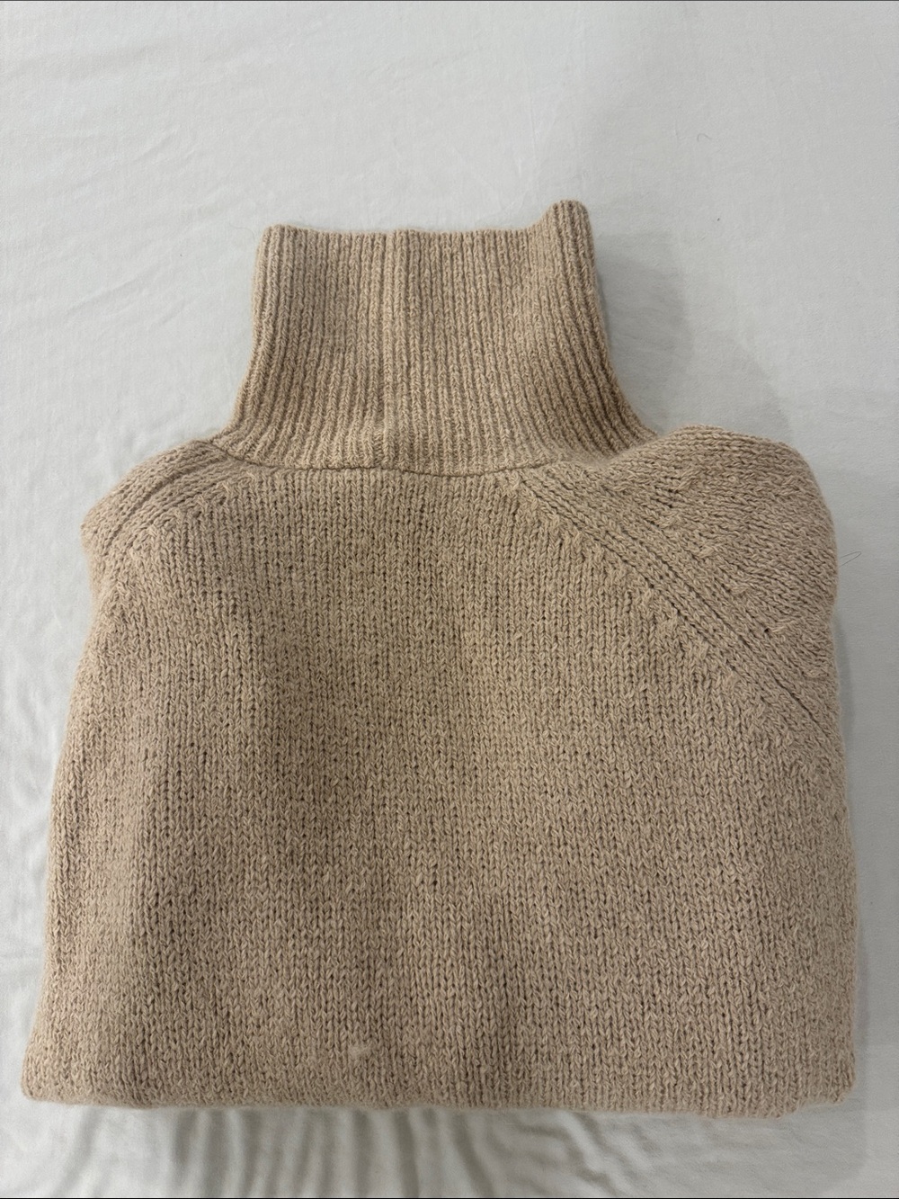 Aritzia babaton Classic Women's Turtleneck Sweater in Beige (100% alpaca)